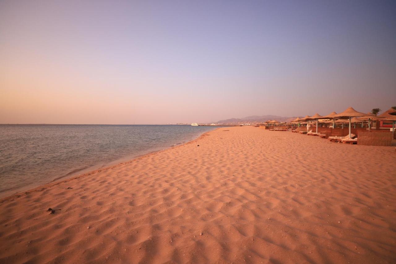 Imperial Shams Abu Soma Complex 4*
