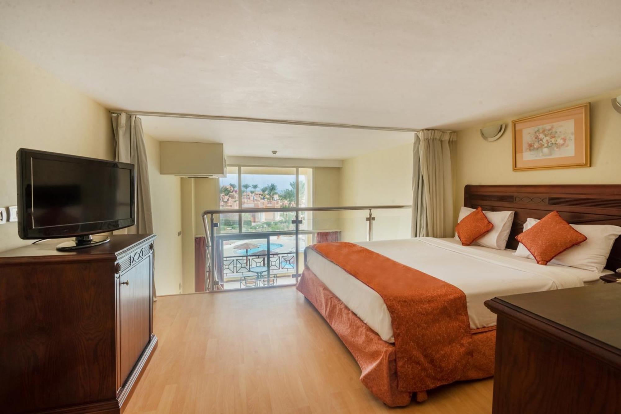 Complex Imperial Shams Abu Soma 4*