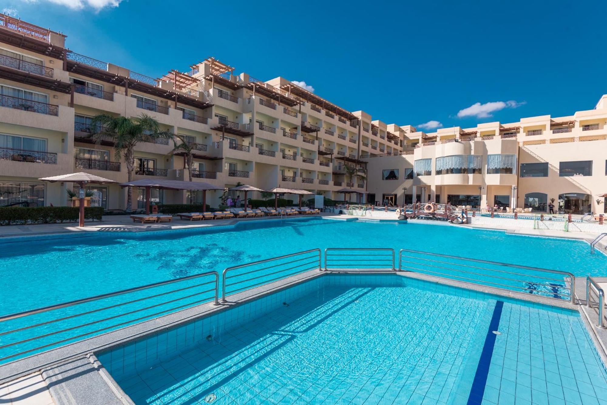 Complex Imperial Shams Abu Soma