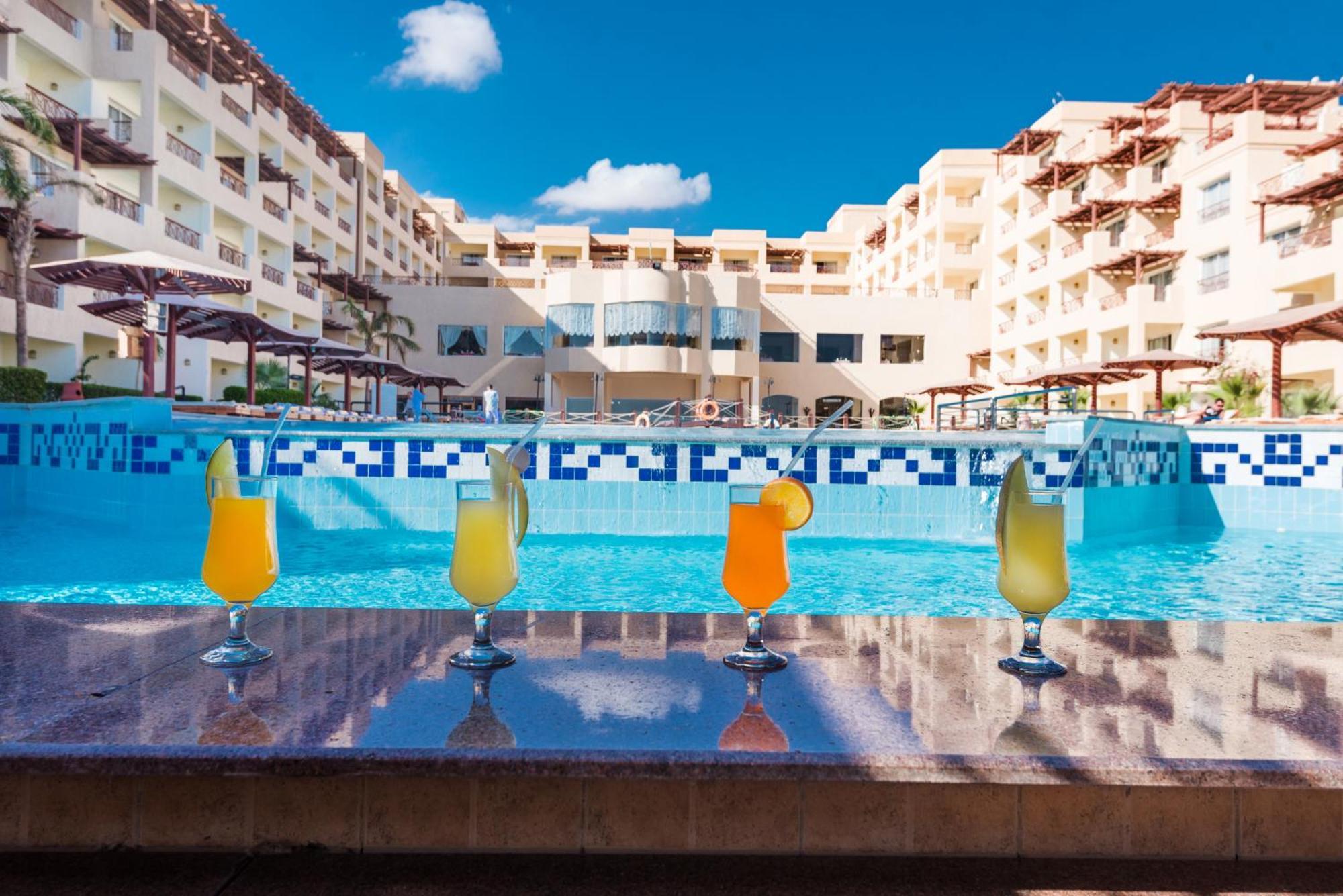 Complex Imperial Shams Abu Soma 4*