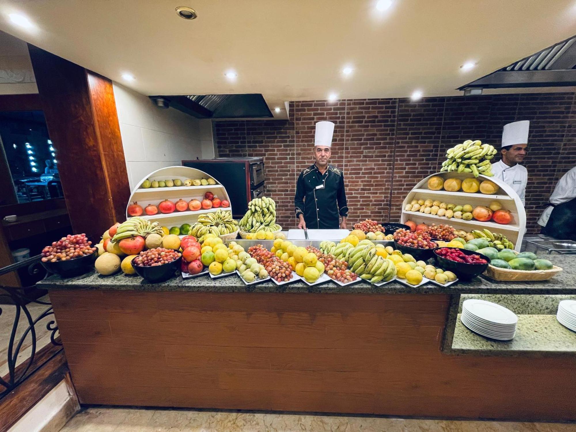 Imperial Shams Abu Soma Complex 4*